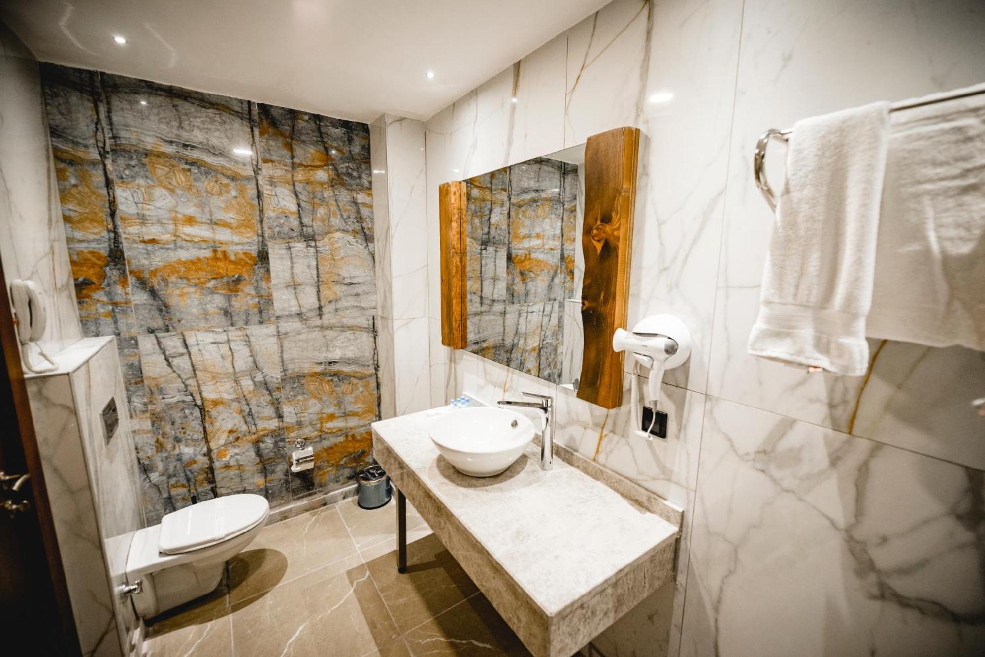 Kayi Resort Hotel Sarıkamış 外观 照片